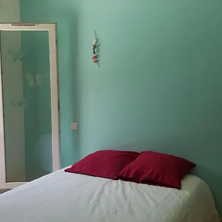 Maison Familiale 6 * אוסטריץ